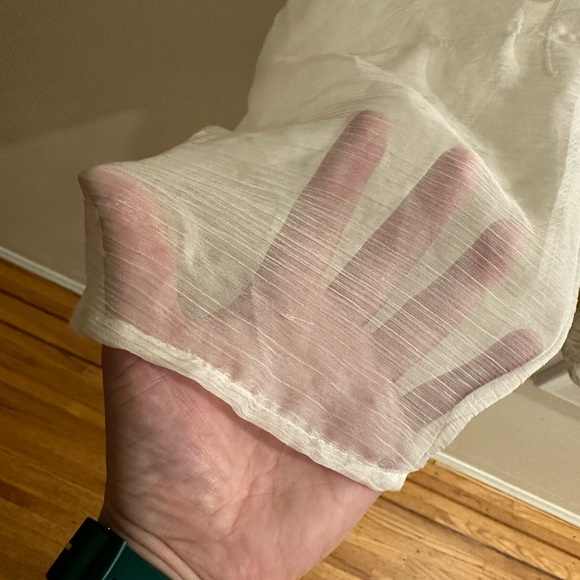 Vintage cream coloured sheer blouse with embroidery - Picture 5 of 14